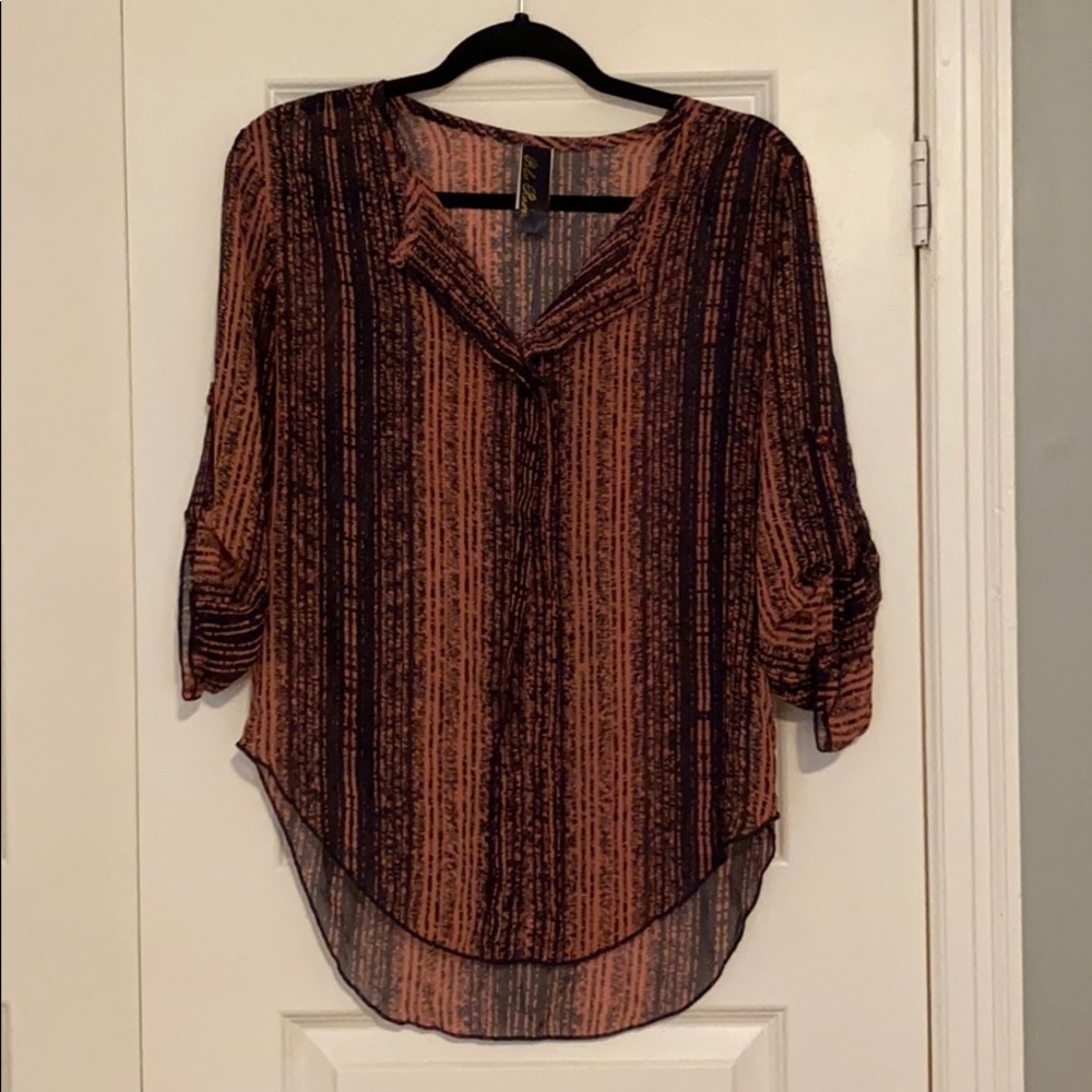 Navy/coral top